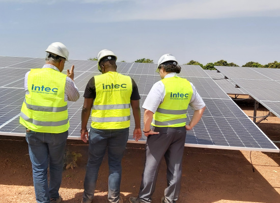 GHANA : Total utilise l'énergie solaire dans ses stations à